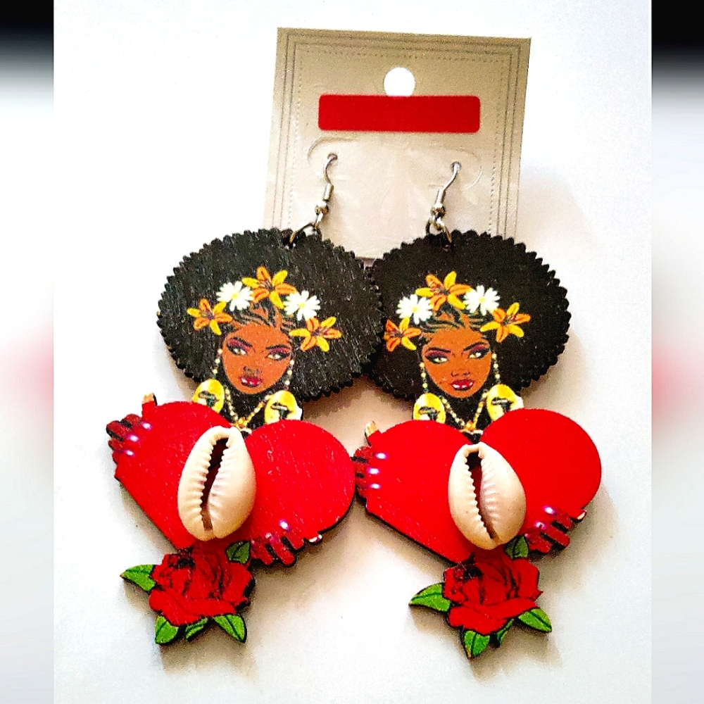 NEW Hand-painted Wood Earrings Featuring Cowries! 3". Handcrafted Items. Red.